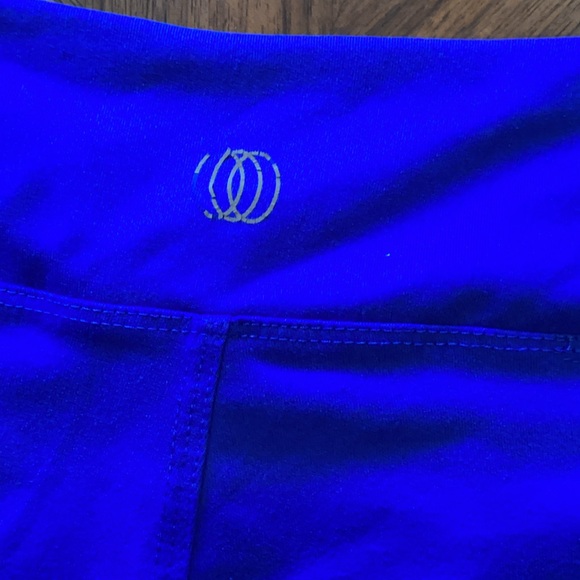 Balance Collection Capris - Picture 3 of 4